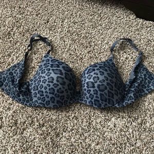 Victoria’s Secret Incredible Bra